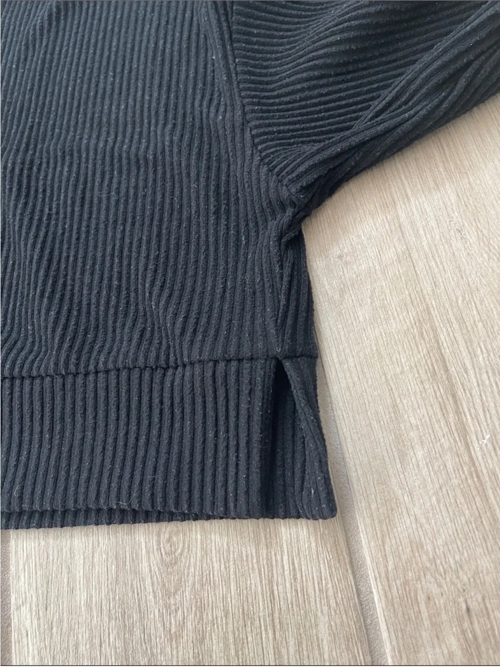 Alo Yoga Muse Hoodie Cropped Black Sz S 4-6 W3438R